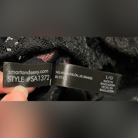 Black Deep V Lace Bralette Size Large - Picture 8 of 12